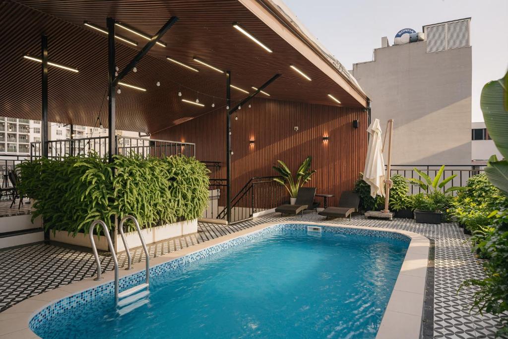 Quatorze Hotel – Hanoi